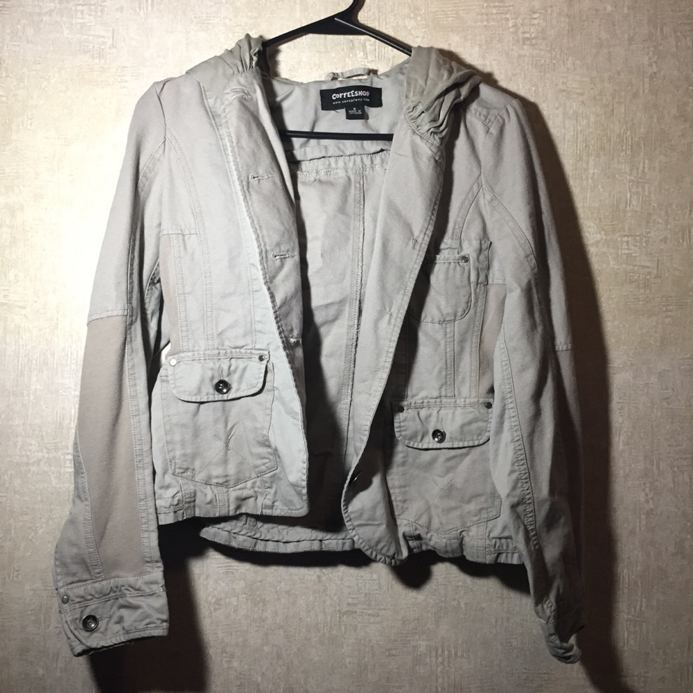 Jacket - Picture 2 of 4